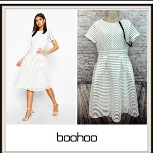 Boohoo Ivory Full Skirted Prom Midi Dress